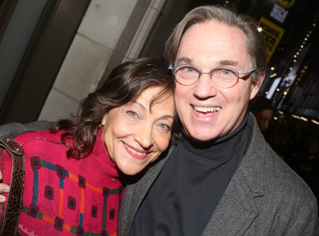 Who is Georgiana Bischoff? Life and Career of Georgiana Bischoff, Art Dealer and Richard Thomas' Wife georgiana bischoff
