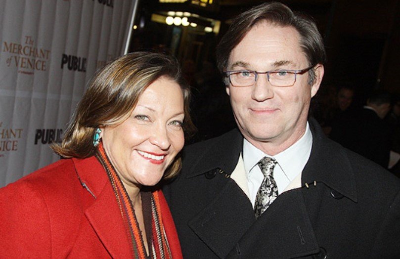 Who is Georgiana Bischoff? Life and Career of Georgiana Bischoff, Art Dealer and Richard Thomas' Wife georgiana bischoff