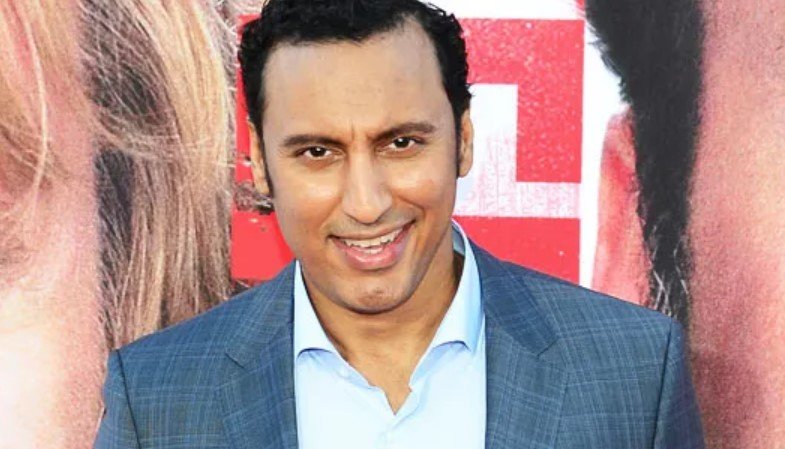Who is Aasif Mandvi? Inside the Life of the American Actor and Comedian Aasif Mandvi