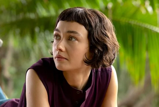 sydney chandler height